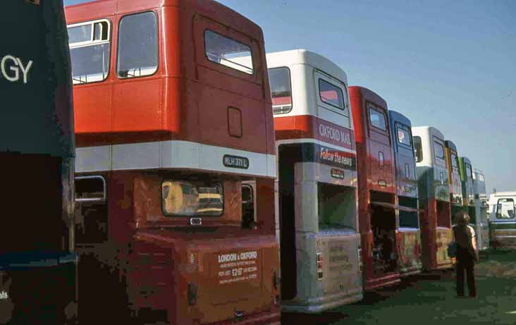 DMS Thorpe Park SHOWBUS 80